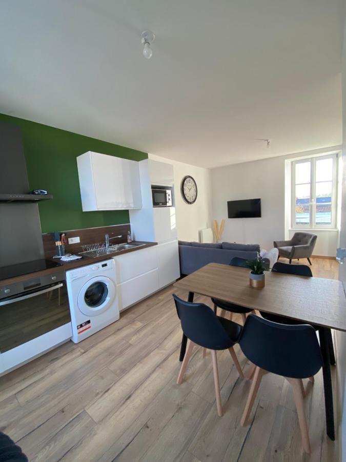 Le Duplex Tout Confort Bressuire Exterior foto